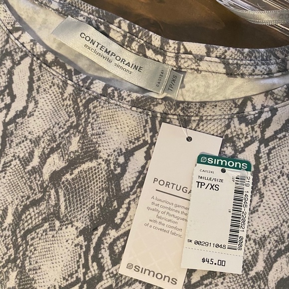 Simons shirt - Picture 2 of 2